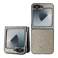 Samsung Galaxy Z Flip6 Guess Glitter Flakes Metal Logo Hybride Hoesje - Goud